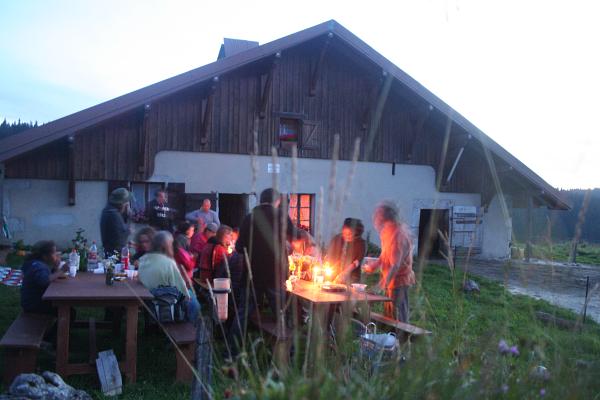 Soirée pleine lune à la Vielle Landoz - © août 2011 - P.M. Aubertel